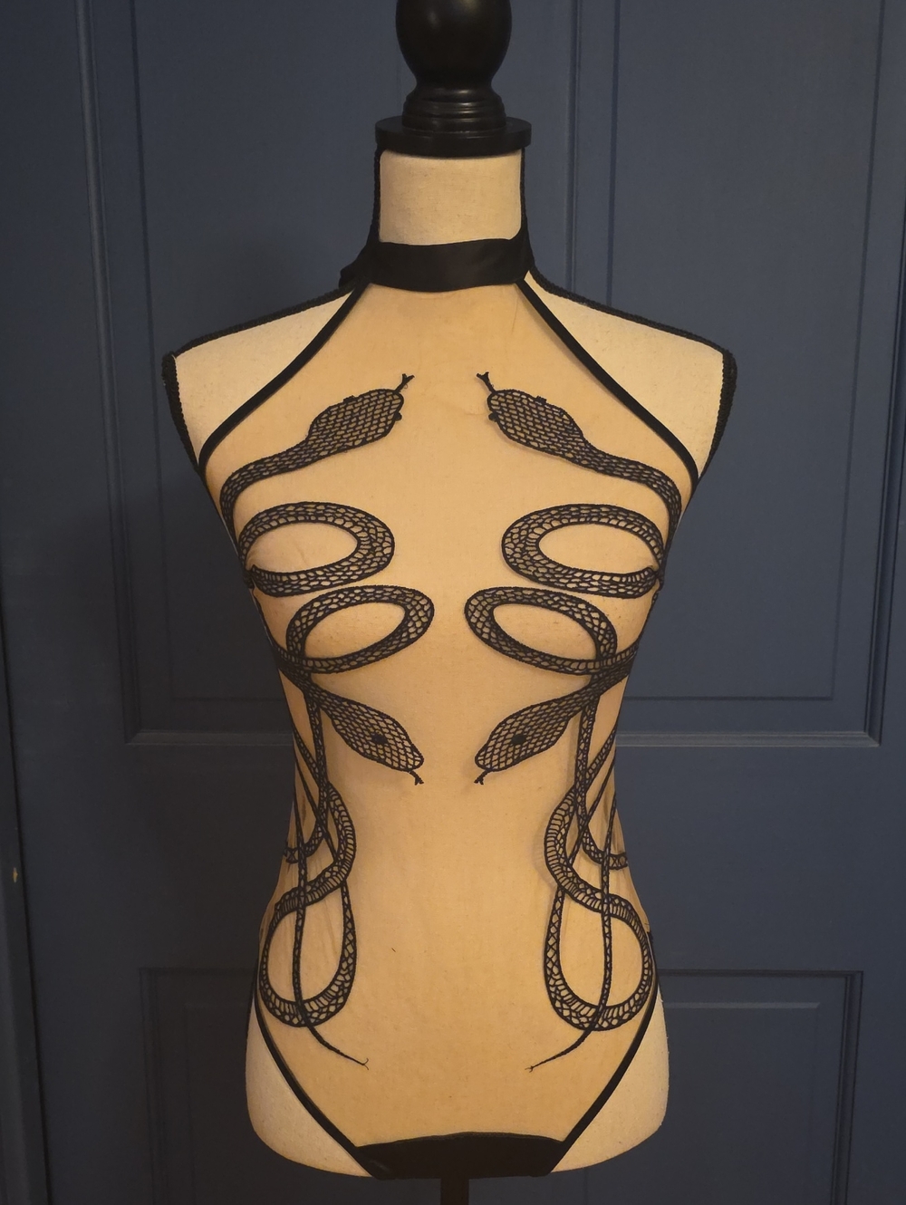 NWOT Thistle and Spire Medusa Black Snake Mesh And Satin Stretch Bodysuit Sz Med
